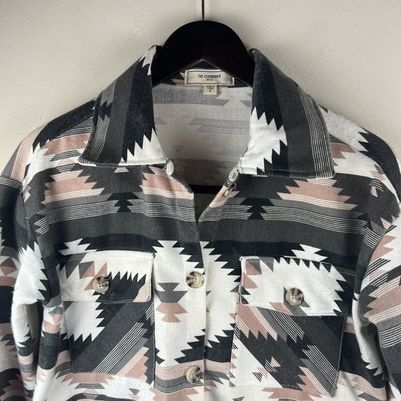 No Comment NY LA Womens Aztec Shacket Size Small Jacket - Picture 2 of 8